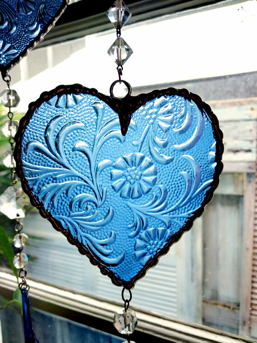 Heart of sparkling sunshine 💙            Blue Japanese floral