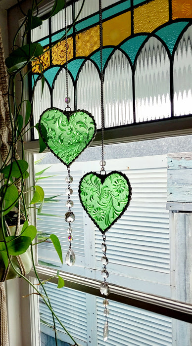 Heart of sparkling sunshine 💚         green Japanese floral