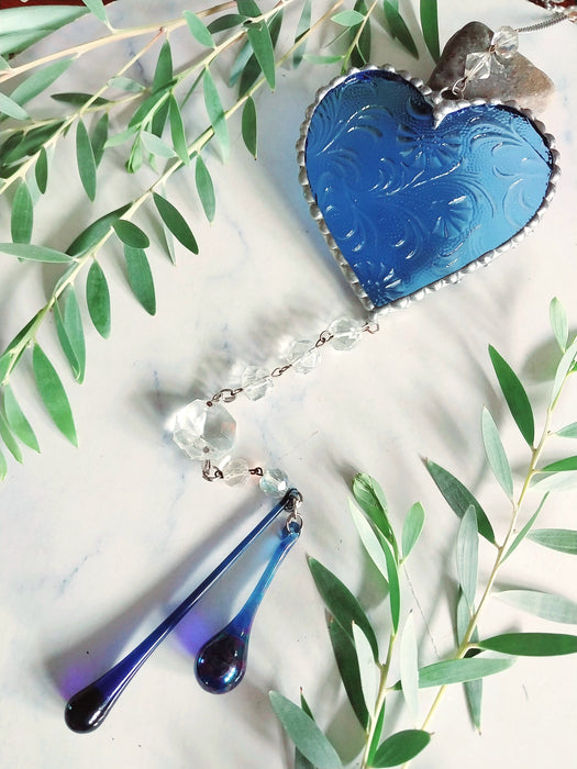 Heart of sparkling sunshine 💙            Blue Japanese floral
