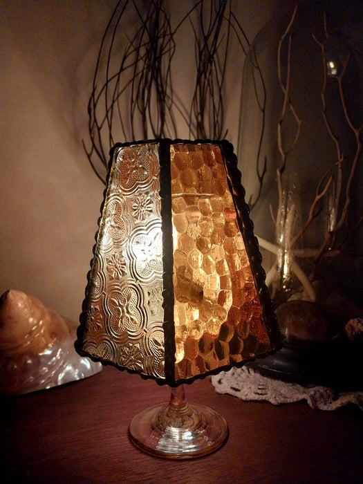 Mini stained glass light.💛
