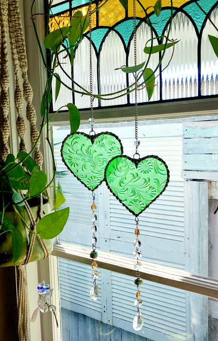 Available Saturday 3pm AEST  Heart of sparkling sunshine 💚         green Japanese floral