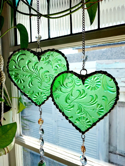 Available Saturday 3pm AEST  Heart of sparkling sunshine 💚         green Japanese floral