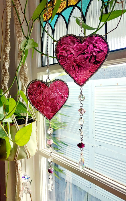 Available Saturday 3pm AEST  Heart of sparkling sunshine 🩷             pink Flannel flower