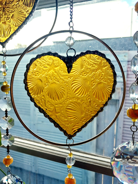 Heart of sparkling sunshine 💛            Yellow Oceanic