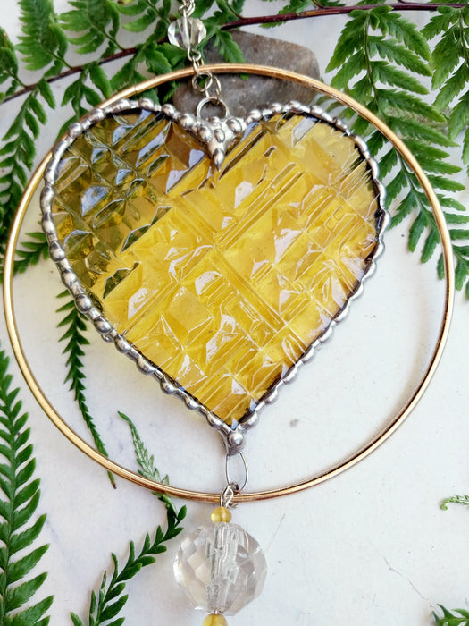 Heart of sparkling sunshine 💛 yellow Abstracto