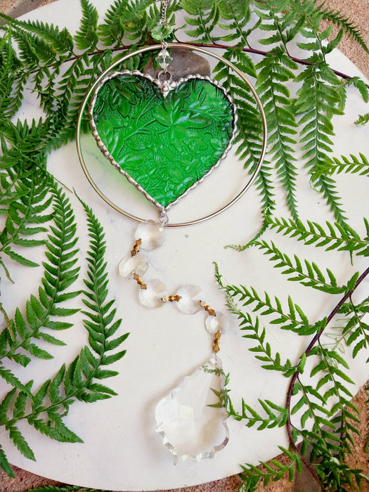 Heart of sparkling sunshine 💚           green Maple leaf