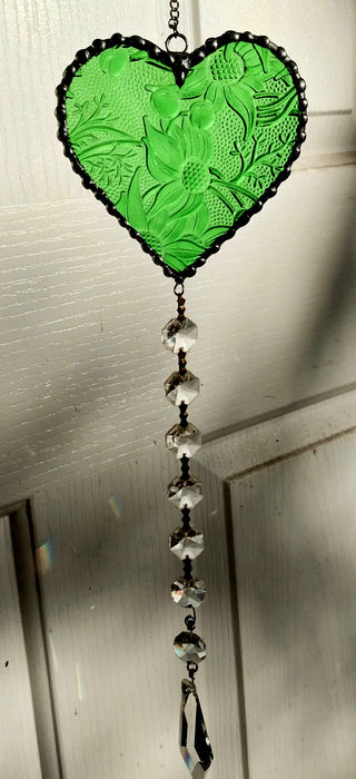 Availabke Saturday 13th of June 3pm AEST Heart of sparkling sunshine 💚  green Flannel flower