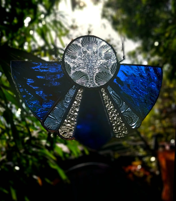 Available Saturday 3pm AEST.       Art deco "Lalique" Under the sea