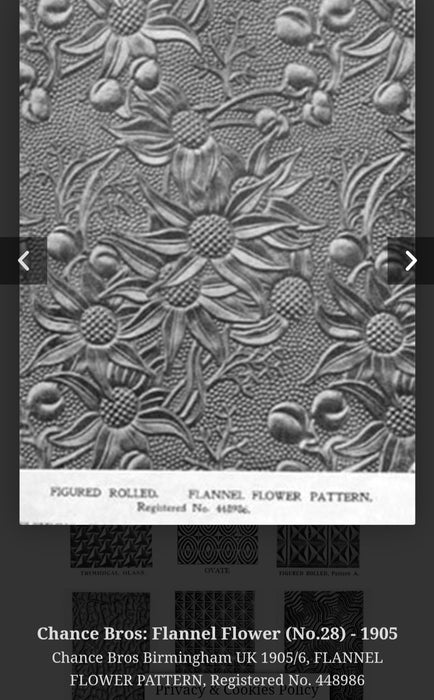 Art deco "Lalique" Flannel flower
